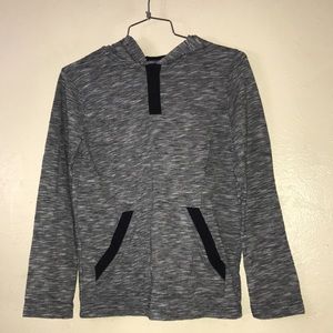 Tony Hawk,boy’s gray sweatshirt,size M.